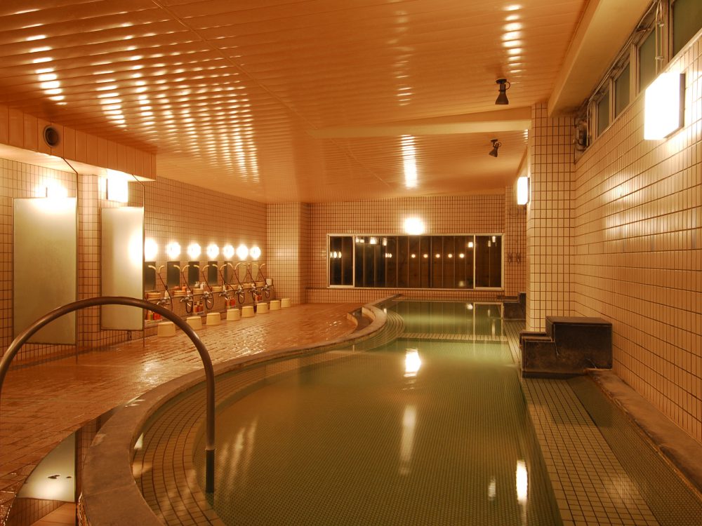 函館市民限定！今の時期だから広いお部屋をあずましくひとりで湯の川花びしホテルを贅沢独り占め！